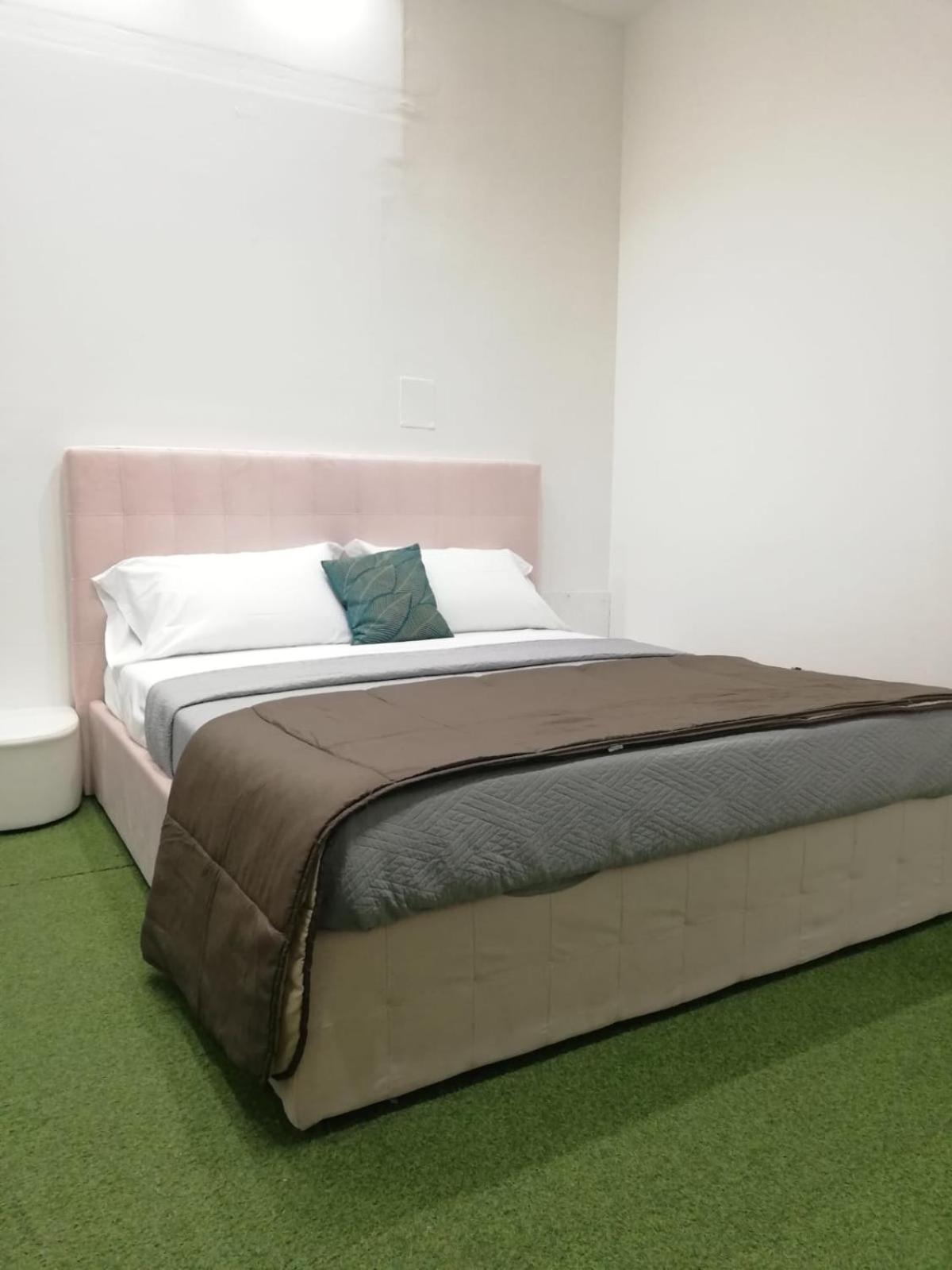 President Plaza Vip By Babylon Apartment Naples