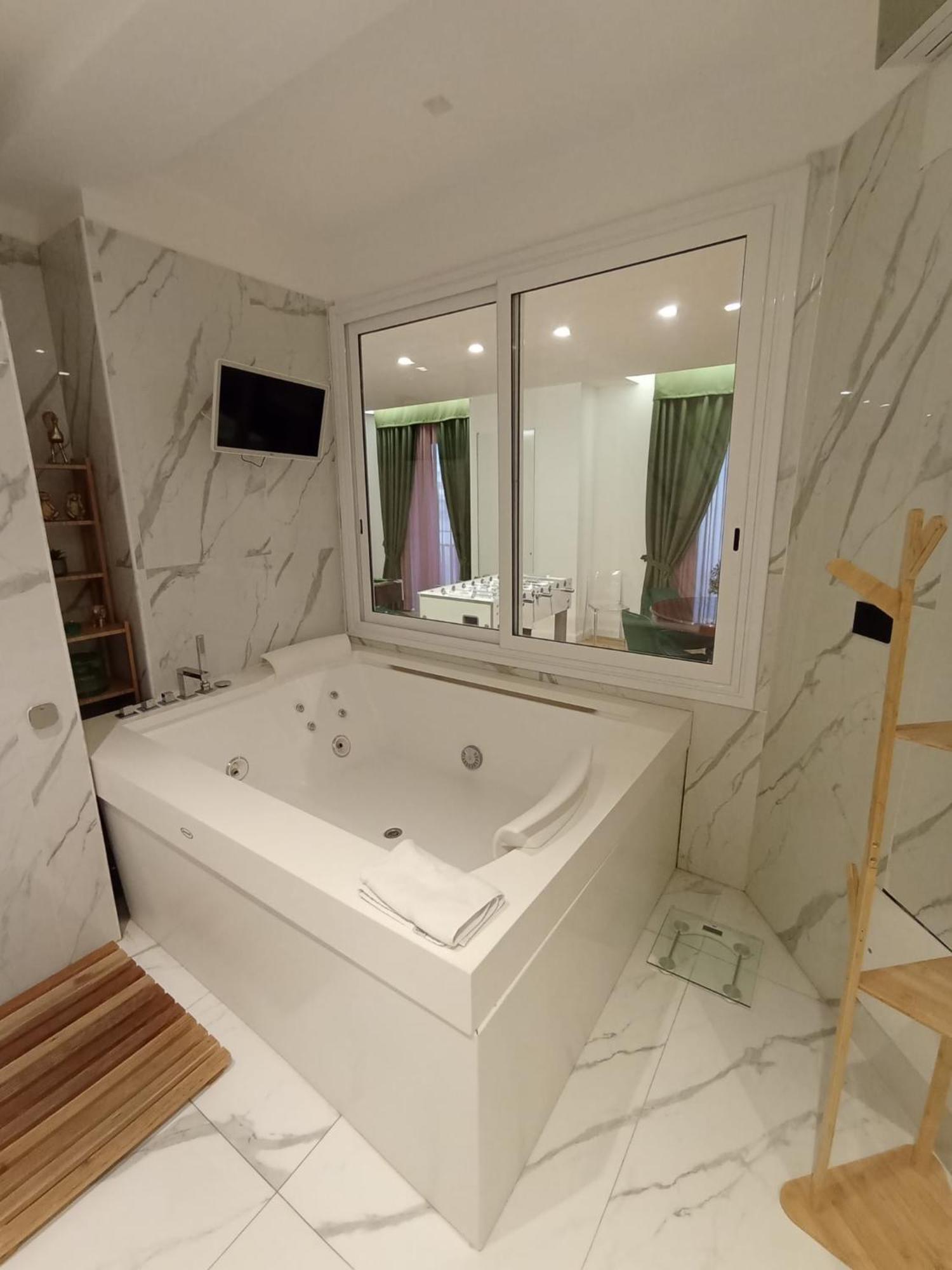 President Plaza Vip By Babylon * Naples