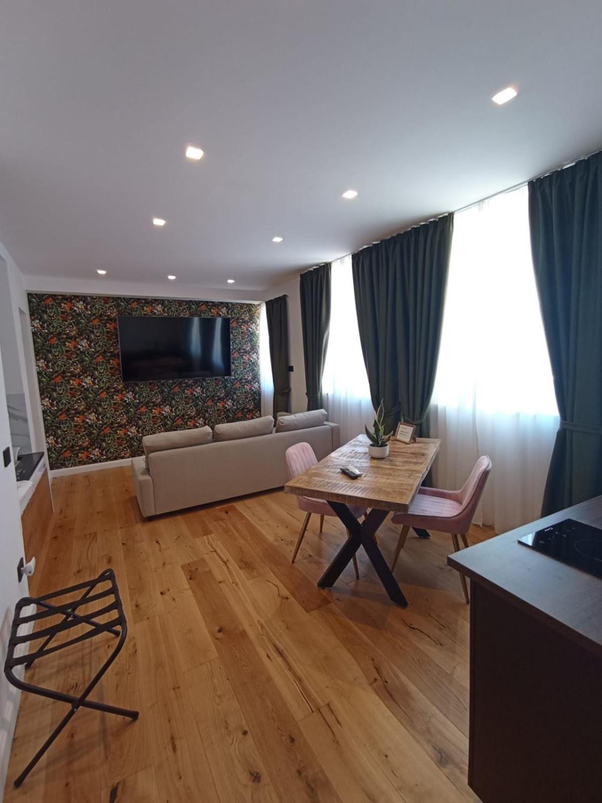 President Plaza Vip By Babylon * Naples